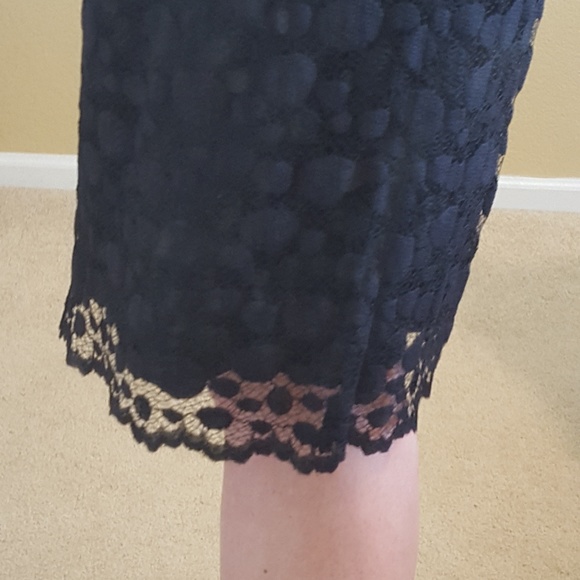 SALE! Donna Morgan Black Lace Dress Size 10 - Picture 4 of 4